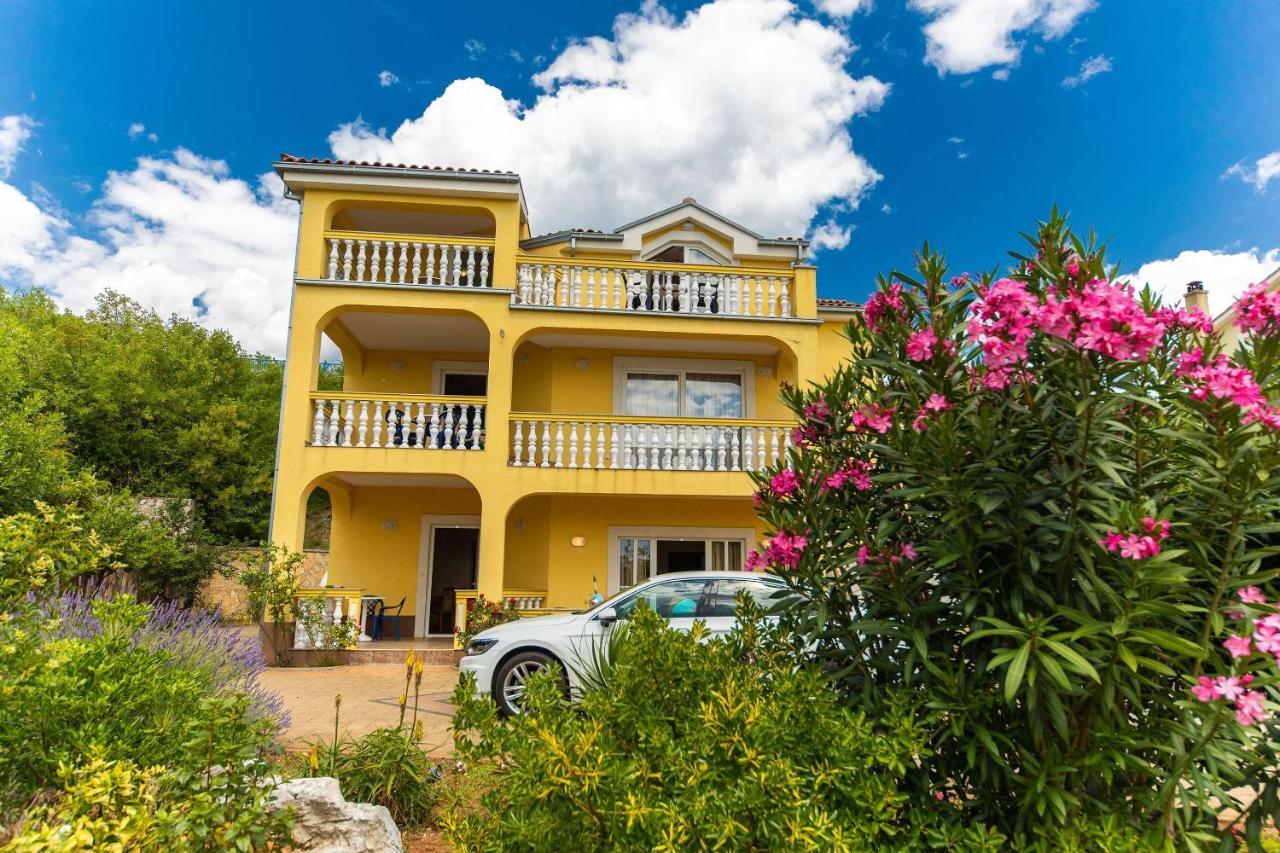 קריקווניצה Apartments Artan מראה חיצוני תמונה