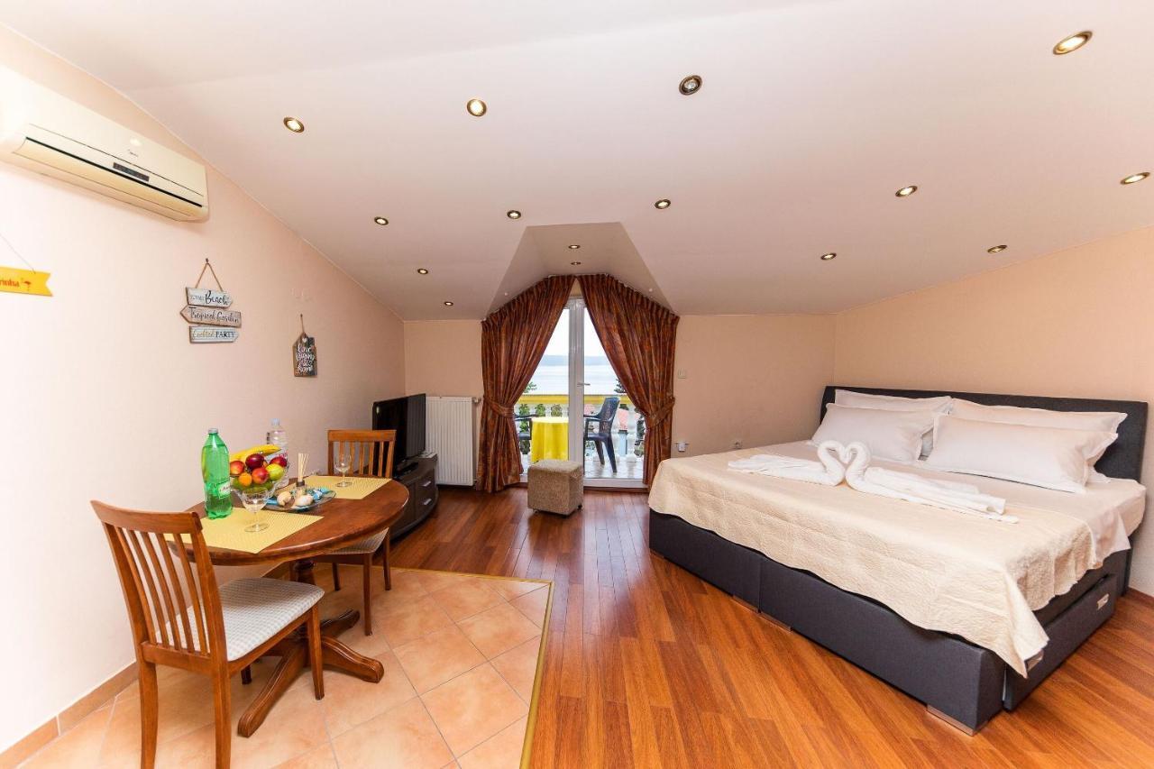 קריקווניצה Apartments Artan מראה חיצוני תמונה