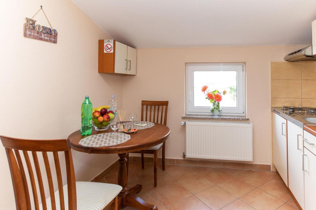 קריקווניצה Apartments Artan מראה חיצוני תמונה