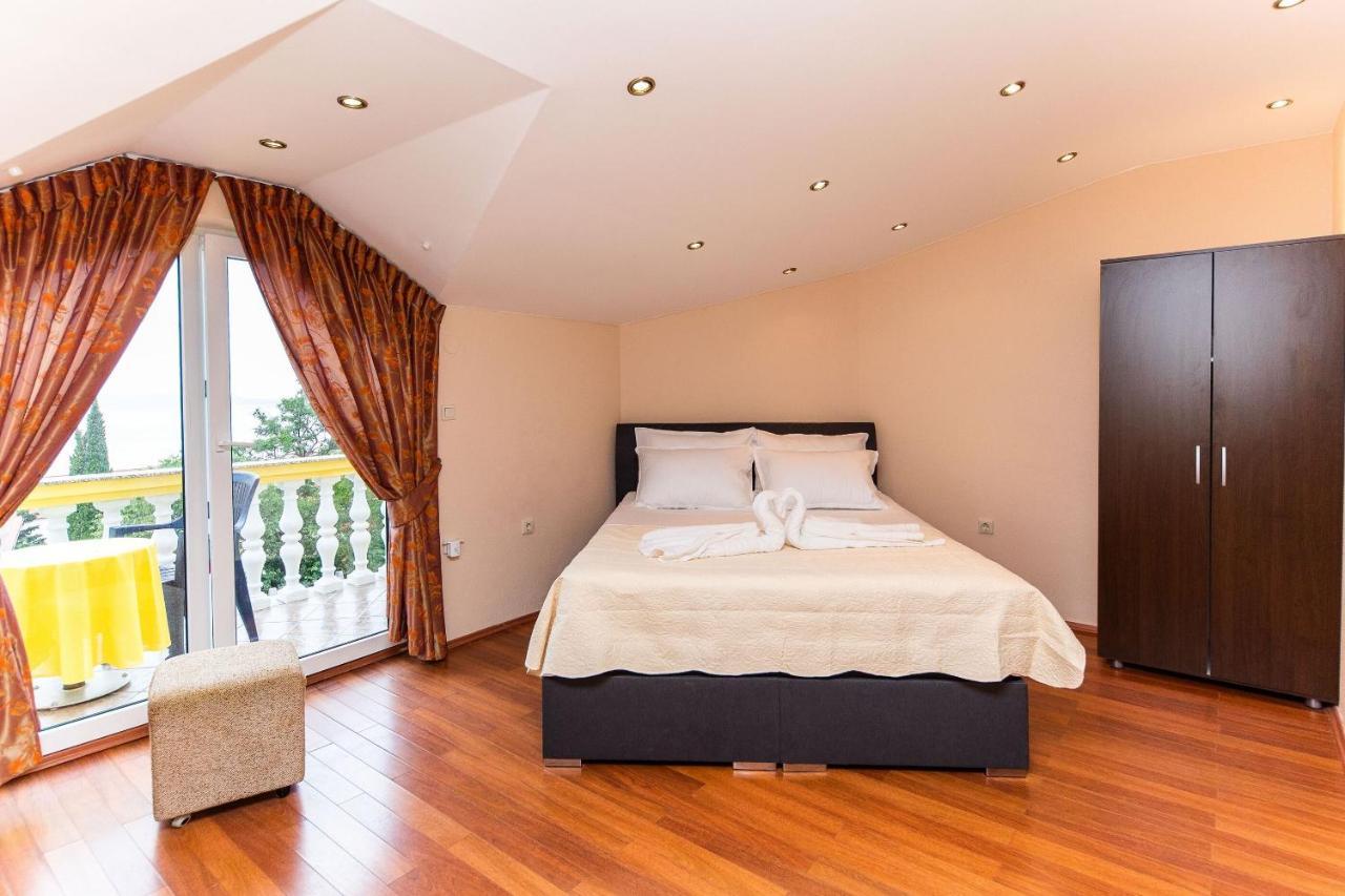 קריקווניצה Apartments Artan מראה חיצוני תמונה