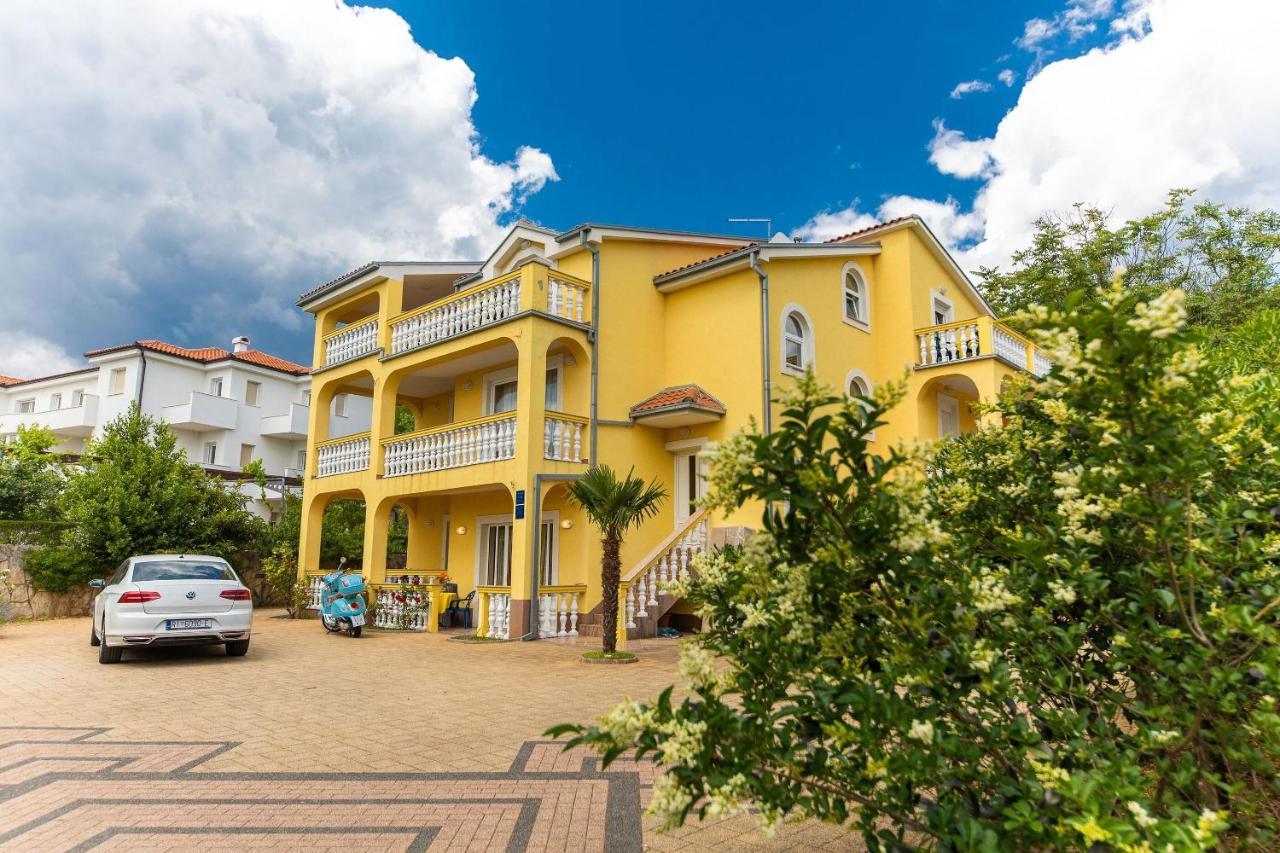 קריקווניצה Apartments Artan מראה חיצוני תמונה