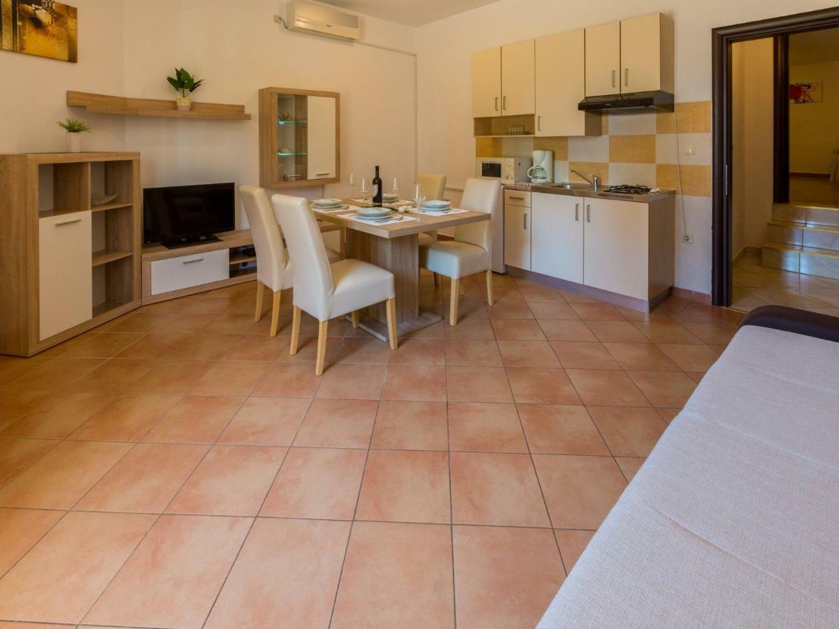 קריקווניצה Apartments Artan מראה חיצוני תמונה